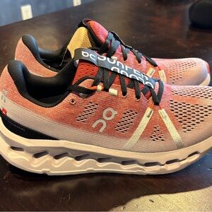 BRAND NEW On Cloudsurfer Women’s 9.5